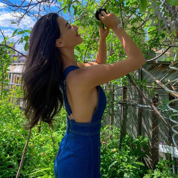 Meet your Posher, Zeyana - Picture 1 of 1